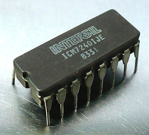 Intersil ICM7240IJE (RCタイマ・カウンタ) [4個組](b)