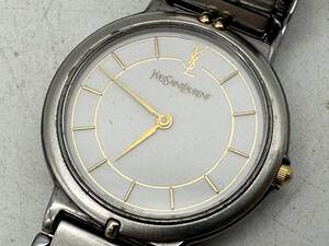 YVES SAINT LAURENT イヴ・サンローラン　本物　4620-E62275　メンズ腕時計　不動　動作未チェック　保証無　現状で