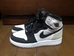 限定値下◯ NIKE GS AJ1 High OG Bleached Coral