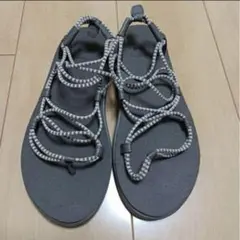 グレー teva