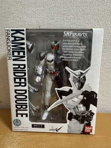 【中古美品】S.H.Figuarts　仮面ライダーW　ファングジョーカー　ダブル　バンダイ