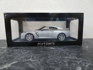 【ミニカー】AUTOart (オートアート) 1/18 ニッサン GT-R (R35) (アルティメイトメタルシルバー)