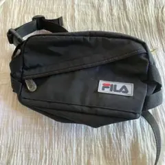 FILA ウエストポーチ　バッグ　ブラック　黒