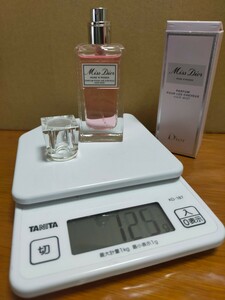 人気♪ほぼ満タン 124g(^^ゞ 30ml-SP スプレー「MissDior：ミスディオール ローズローズ ヘアミスト」全体美品 _/_/ 交渉OK、匿名OK！ _/_/