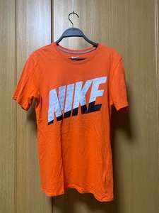 NIKE　半袖Tシャツ　サイズS