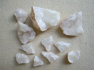 水晶 Quartz クォーツ 天然石 鉱物 原石 標本 ディスプレイ オブジェ パワーストーン