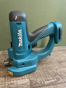 020♪おすすめ商品♪マキタ makita 14.4V全ネジカッタ SC101D