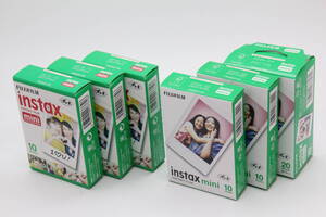 フジフイルム / FUJIFILM チェキ instax mini インスタントフィルム 70枚 新品未開封（期限切れ含め）