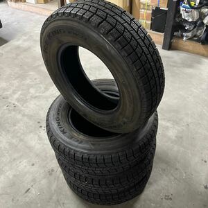 ハイエース キャラバン スタッドレス 195/80R15 107/105L 2013年製 ICEKING KW21 手渡可