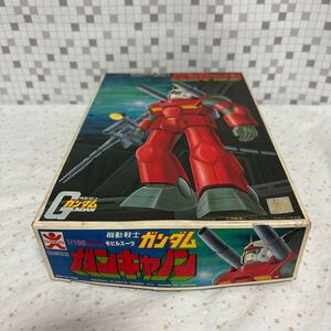 hoo 初期81年3月製造品 バンザイマーク 当時物 旧キット 旧バンダイ ガンプラ 1/100スケール 機動戦士ガンダム ガンキャノン