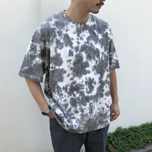 BEAMS / マーブル Tシャツ