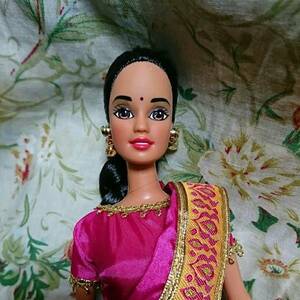 バービー Barbie ドールズ・オブ・ザ・ワールド インド？