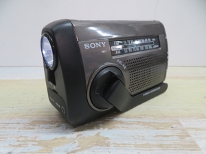 ●●SONY ICF-B88 ラジオ FM/AM ソニー 手回し充電 非常用 防災 電池付き 動作品 97031●●！！