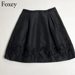 美品　Foxey フォクシー　フレアスカート　シルクスカート　ブラック　40