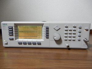 ●WINTRON 69097A 10MHz-67GHz SYNTHESIZED CW GENERATOR 信号発生器 中古品●