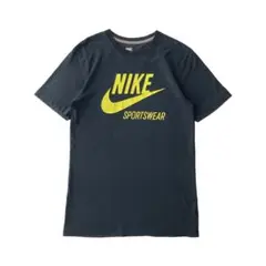 NIKE　デザインTシャツ　ビッグロゴ　ワンポイント　フェード　アーカイブ