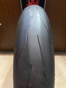 中古MCタイヤ PIRELLI DIABLO SUPERCORSA SP V3 120/70ZR17 ピレリ ディアブロ スーパーコルサ 120 70 17 4617 K5618