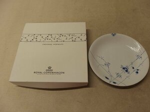 0340328w【ROYAL COPENHAGEN ブルーエレメンツ 大皿 箱入り プレート】ロイヤルコペンハーゲン ホワイト系/青絵 626 pyx/中古品