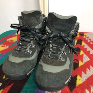 CROSSHIKER トレッキングシューズ 24cm GORE-TEX vibrom スニーカー ブーツ ゴアテックス