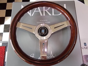 NARDI　ナルディ Classic　N1０0　ウッド＆ポリッシュスポーク ３３０mm　送料無料