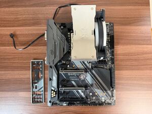 i7 8700k + ASRock Z370 EXTREME4 + 虎徹markⅡ CPU マザーボード クーラー