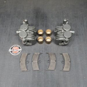 ホンダ CBX550F PC04 フロントブレーキキャリパー左右set(検cbx400f nc07【060】 CBX550F-T-042