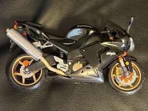 1/12スケール Kawasaki ninja ZX-10R ニンジャ 忍者 カワサキ 川崎 ライムグリーン ZX10R ダイキャストバイク ミニカー オートバイ 完成品