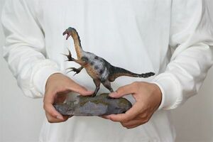 HAOLONGGOOD 1/35 サイズ テリジノサウルス 肉食 恐竜 リアル 科学 フィギュア PVC プラモデル おもちゃ 模型 プレゼント 完成品 ホワイト