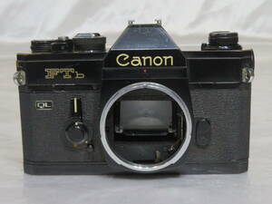 【カメラ】　キャノン Canon FTb QL　ブラック　本体のみ　一眼レフ フィルム カメラ　ボディ