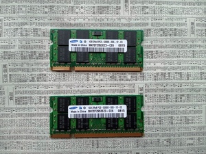 ■メモリー■1GB　2Rｘ8　ＰＣ２-5300Ｓ-555-12-Ｅ３■2個