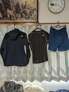 THE　NORTHFACE　ザ・ノースフェイス　ウインドブレーカージャケット・ランニングウエ・ランパン　3点セット　Ｍサイズ