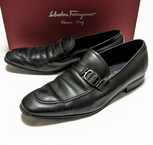 Salvatore Ferragamo ストラップローファー 8 2E 着用感 煙草臭 スリッポン シューズ ベルト レザー ビジネス Rain Lux フェラガモ