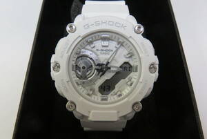 ＣＡＳＩＯ　カシオ　Ｇショック　Ｇ-ＳＨＯＣＫ　ＧＭＡ-Ｓ2200Ｍ　白　