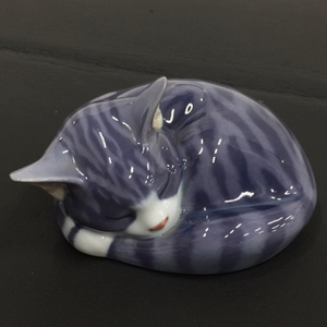 ロイヤルコペンハーゲン 057 眠り猫 フィギュリン 陶器人形 置物 インテリア 直径14cm Royal Copenhagen