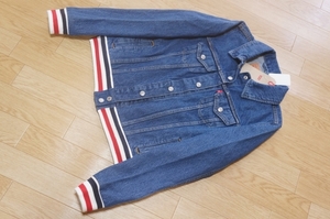 J173　即決　新品　Levi’s リーバイス　トリコロールカラーリブデザイン ユーズド加工 デニムジャケット　トラッカージャケット　M