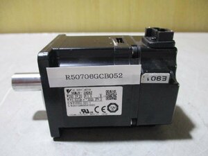 中古 YASKAWA AC SERVO MOTOR SGMJV-02ADA21 AC サーボモータ 200W(R50706GCB052)