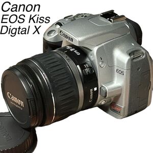 実用美品　Canon EOS Kiss Digital X レンズキット　Canon EF-S 18-55mm 付属品付き