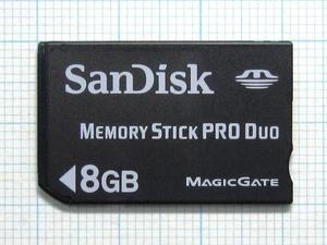 ★SanDisk メモリースティック PRODuo ８ＧＢ 中古 ★送料８５円・１８５円