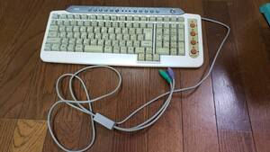 【PC周辺機器】 NEC キーボード　本体のみ　動作未確認 ジャンクにて