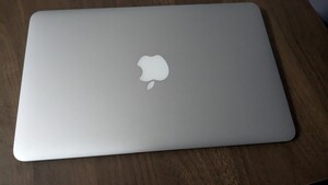 Apple MacbookAir 11インチ Early2014 A1465