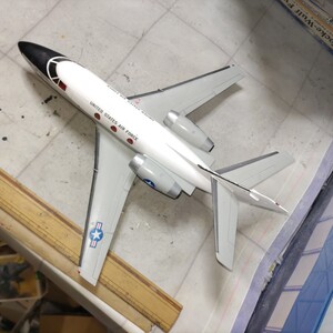 1/48 アメリカ空軍　セスナ　サイステーション?完成品