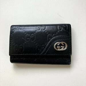 グッチ　GUCCI キーケース　シマ