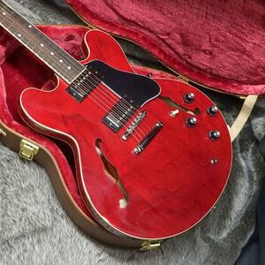 Gibson ES-335 Sixties Cherry