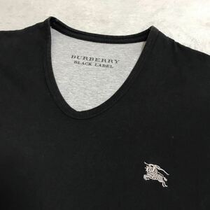 バーバリーブラックレーベル Tシャツ　半袖BURBERRY BLACK LABEL サイズ3 Vネック　ブラック系　 黒系　胸元ロゴ刺繍