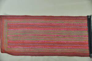 ◆モン族刺繍布地◆前垂れ◆⑫