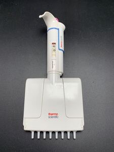 @110105) Thermo Scientific Finnpipette F1 8チャンネル マニュアル ピペット 1-10ul