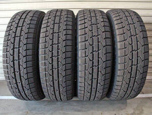 ・TOYO トーヨー OBSERVE GARIT GIZ 205/65R16 95Q 2022年製 4本 9.5分山 [S2532]