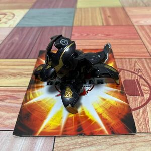 爆丸　BAKUGAN 爆TECH 光属性　輝レオネスG 560G バクガン