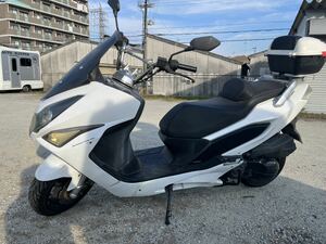 DAELIM 125cc 国外製 スクーター 小型スクーター 小型二輪 インジェクション車両 白色 ホワイト スマートキー 小型二種 ピンクナンバー