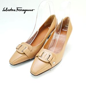 Salvatore Ferragamo サルヴァトーレフェラガモ 6 1/2 22.5-23.0 パンプス ヒール イタリア製 ベージュ/XC104